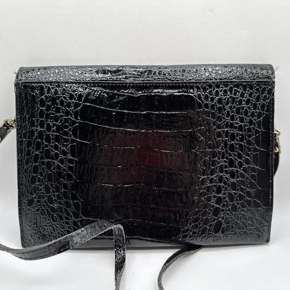 Vintage Black Leather Alligator Clutch Removable Strap Tradwife Costume Cocktail